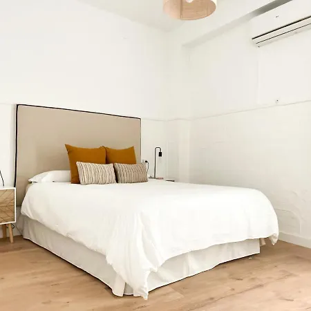 Apartamento Plaza Castilleja de la Cuesta Exterior photo