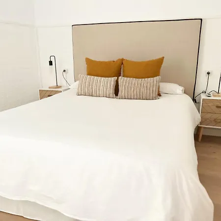 Apartamento Plaza Castilleja de la Cuesta Exterior photo